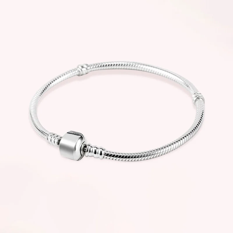 Женский браслет-цепочка «Змея» из серебра 925 пробы 
Женский браслет-цепочка «Змея» из серебра 925 пробы