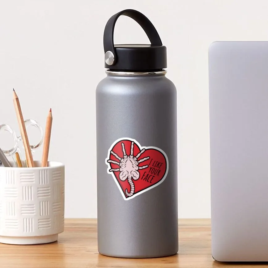 Наклейка с изображением инопланетянина Facehugger-Мне нравится ваше лицо для декора ноутбука, спальни, автомобиля, милый мультяшный модный чемодан для общественных мест
Наклейка с изображением инопланетянина Facehugger-Мне нравится ваше лицо для декора ноутбука, спальни, автомобиля, милый мультяшный модный чемодан для общественных мест