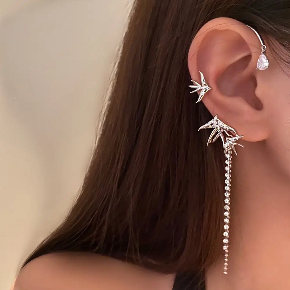 Personality Fashion Jewelry Right Ear Clip Ear Bone Clip Korean Style Earring Rhinestone Tassel Earring Women Ear Clip
Personality Fashion Jewelry Right Ear Clip Ear Bone Clip Korean Style Earring Rhinestone Tassel Earring Women Ear Clip