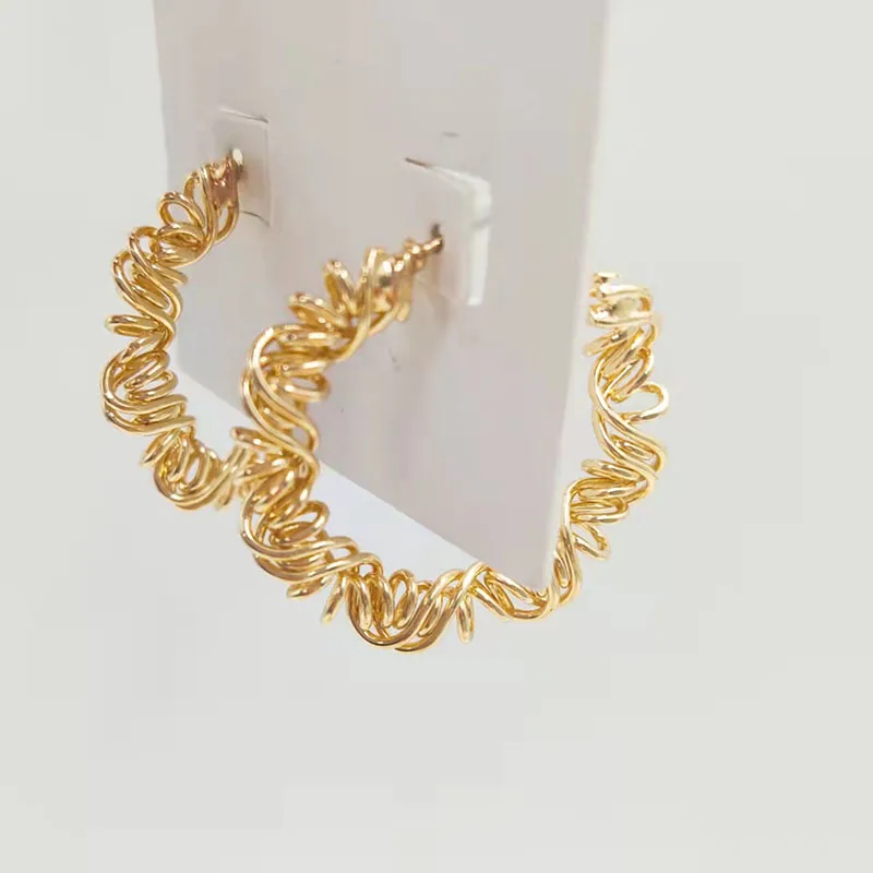 2020 Ins Trendy Gold Brass Copper Handmade Wired Irregular Minimalism Hoop Earrings Korean Fashion Women Party Jewelry
2020 Ins Trendy Gold Brass Copper Handmade Wired Irregular Minimalism Hoop Earrings Korean Fashion Women Party Jewelry