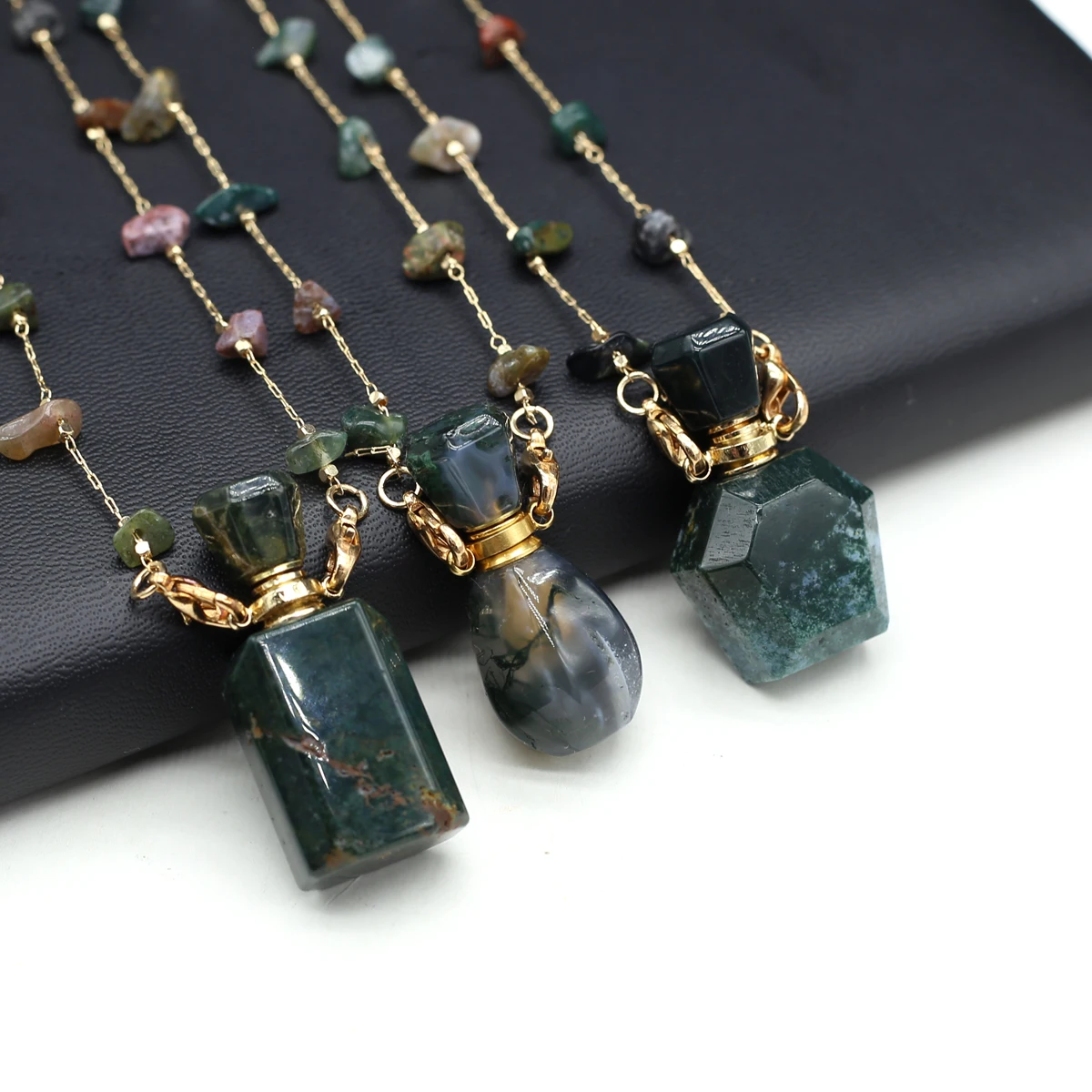 Natural Stone Agates Pendant Necklace Simple Perfume Bottle Essential oil Diffuser for Women Girls' Necklace Jewelry Gifts
Natural Stone Agates Pendant Necklace Simple Perfume Bottle Essential oil Diffuser for Women Girls' Necklace Jewelry Gifts