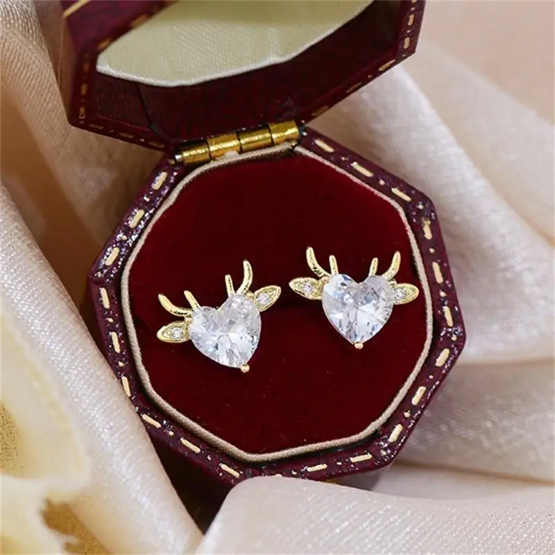 YDL Ins New France Luxury Little Elk Zircon Earrings For Women Student Sweet Exquisite Charm Shine Ear Studs Accessories Pendant
YDL Ins New France Luxury Little Elk Zircon Earrings For Women Student Sweet Exquisite Charm Shine Ear Studs Accessories Pendant