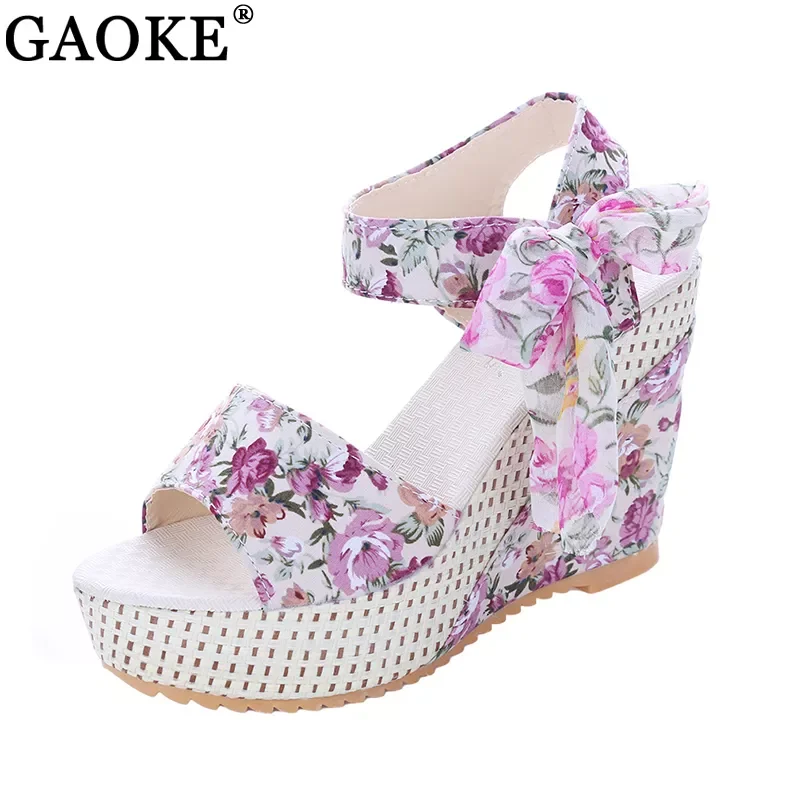 Fashion Women Sandals Summer Wedges Women's Sandals Platform Lace Belt Bow Flip Flops open toe high-heeled Women shoes Femal
Fashion Women Sandals Summer Wedges Women's Sandals Platform Lace Belt Bow Flip Flops open toe high-heeled Women shoes Femal