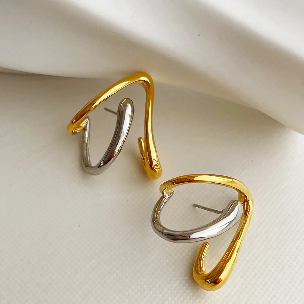 Special Design Gold Silver Color Contrast Big Pierced Stud Earrings For Women Korean Japanese Charms Ear Jewelry Gift
Special Design Gold Silver Color Contrast Big Pierced Stud Earrings For Women Korean Japanese Charms Ear Jewelry Gift