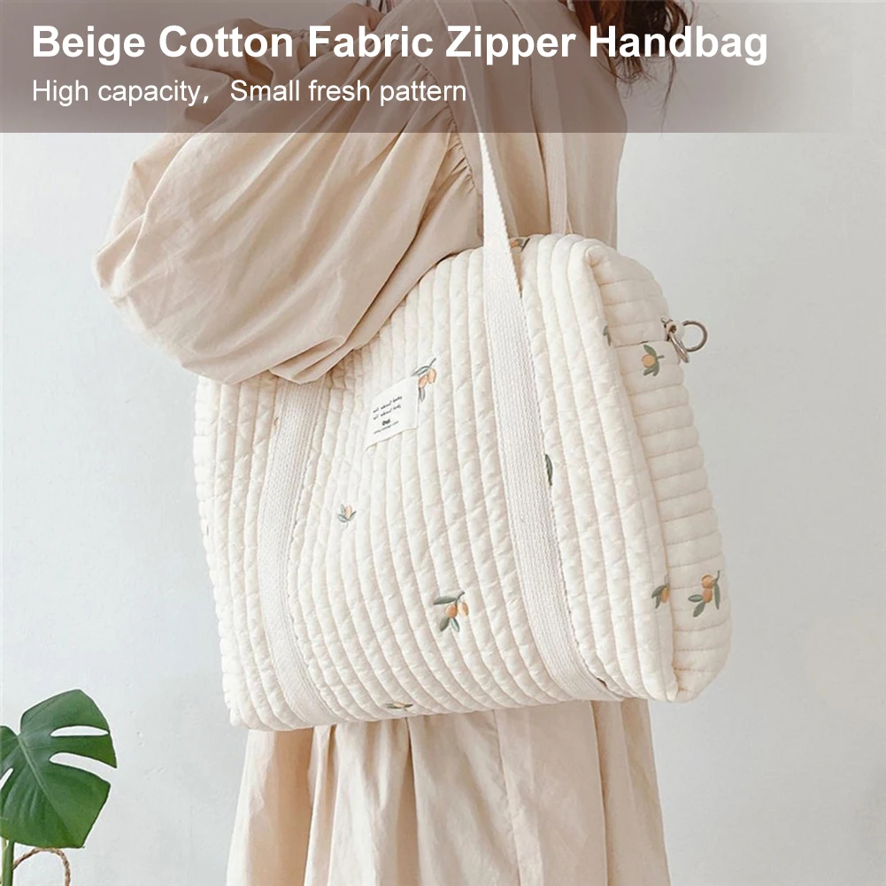 Baby Diaper Bag Mommy Bag Large-Capacity Mommy Handbag with Embroidery Pattern and Zipper Design Baby Bag for Travel
Baby Diaper Bag Mommy Bag Large-Capacity Mommy Handbag with Embroidery Pattern and Zipper Design Baby Bag for Travel
