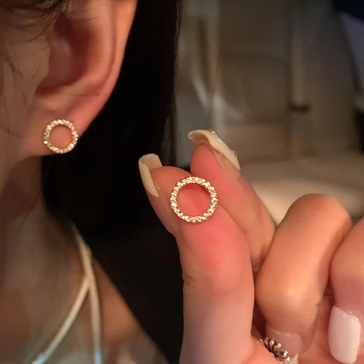 Luxury Stud Earrings Cute Earrings Round Earrings Earrings for Women 2023 Trending Luxury Designer Jewelry Earrings for Women
Luxury Stud Earrings Cute Earrings Round Earrings Earrings for Women 2023 Trending Luxury Designer Jewelry Earrings for Women