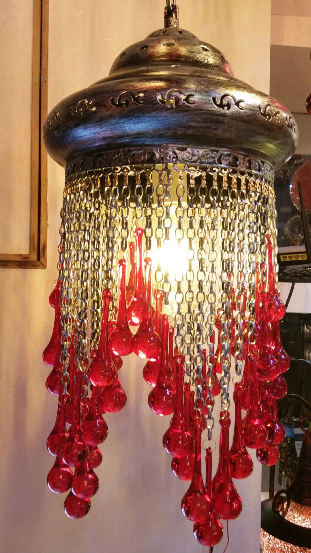 Southeast Asia Retro Bohemian Living Room Bedroom Hotel Restaurant Turkish Exotic Style Pendant Lamps
Southeast Asia Retro Bohemian Living Room Bedroom Hotel Restaurant Turkish Exotic Style Pendant Lamps