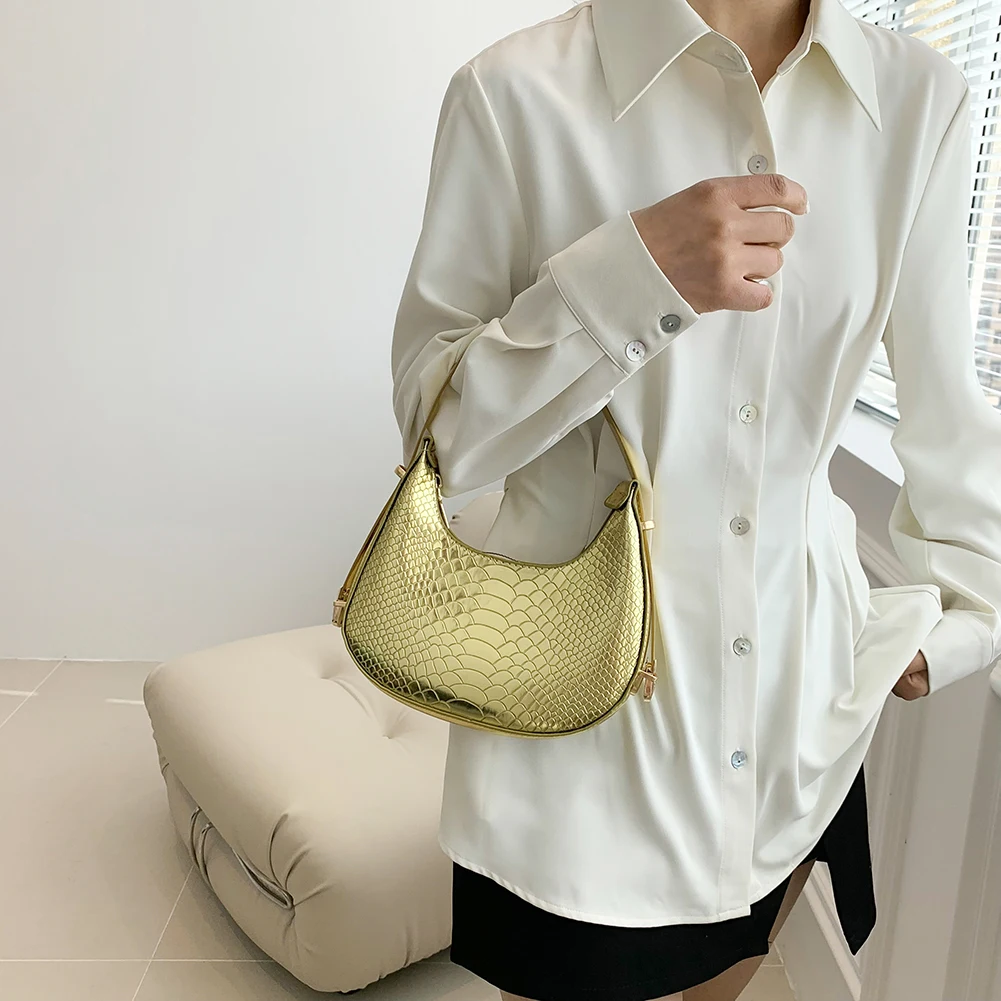 Alligator Pattern Shoulder Bag PU Leather Crossbody Fashion Solid Color Simple Portable Casual Elegant for Weekend Vacation
Alligator Pattern Shoulder Bag PU Leather Crossbody Fashion Solid Color Simple Portable Casual Elegant for Weekend Vacation