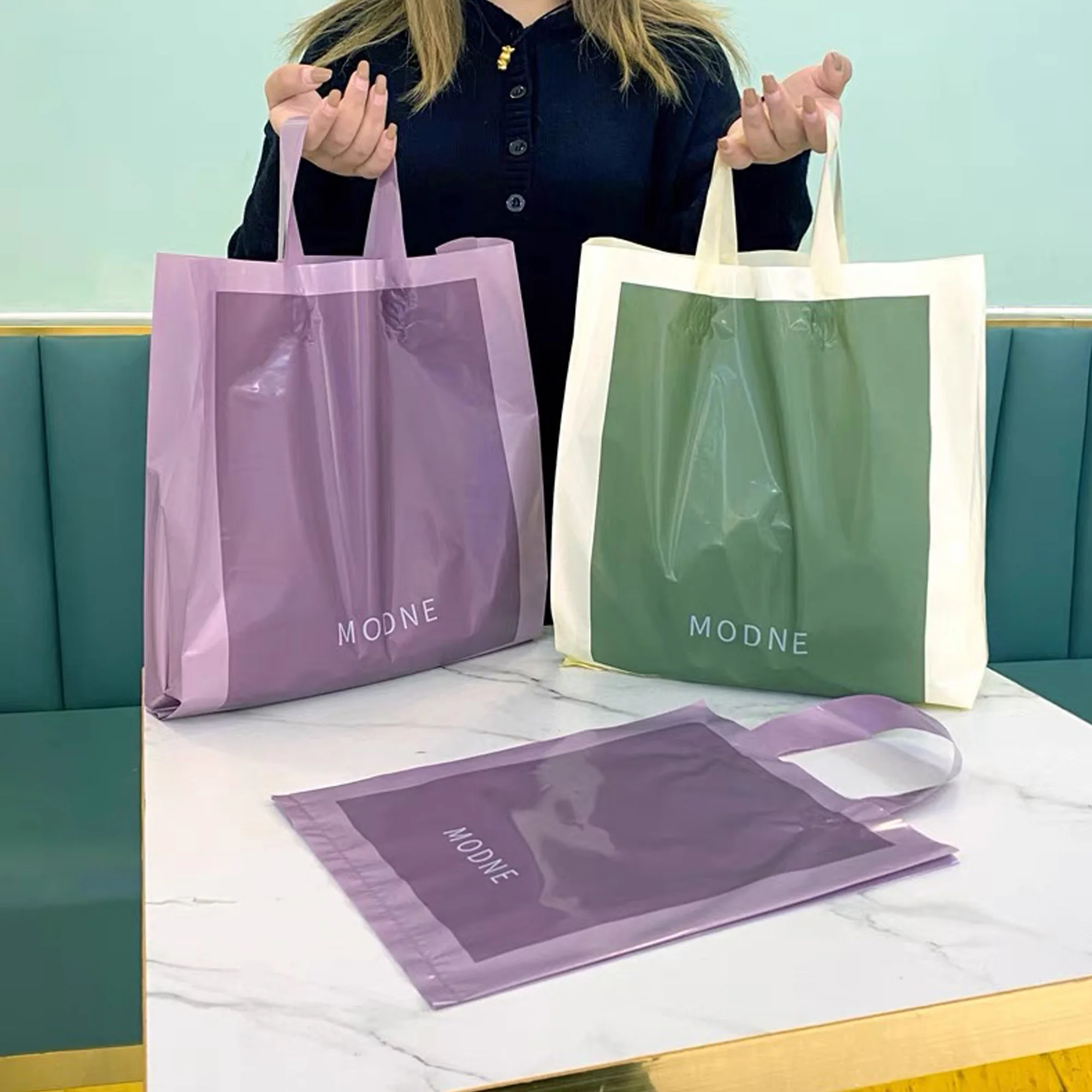 Elegant High-Pressure Plastic Tote Bags - 100 Pcs in a Variety of Solid Colors, Perfect for Fashion, Gifts, Food & More with Fre
Elegant High-Pressure Plastic Tote Bags - 100 Pcs in a Variety of Solid Colors, Perfect for Fashion, Gifts, Food & More with Fre