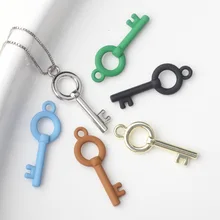 10PCS Simple Alloy Drop Oil Spray Paint Key Pendant Handmade Pendant Materials DIY Bracelet Necklace Accessories