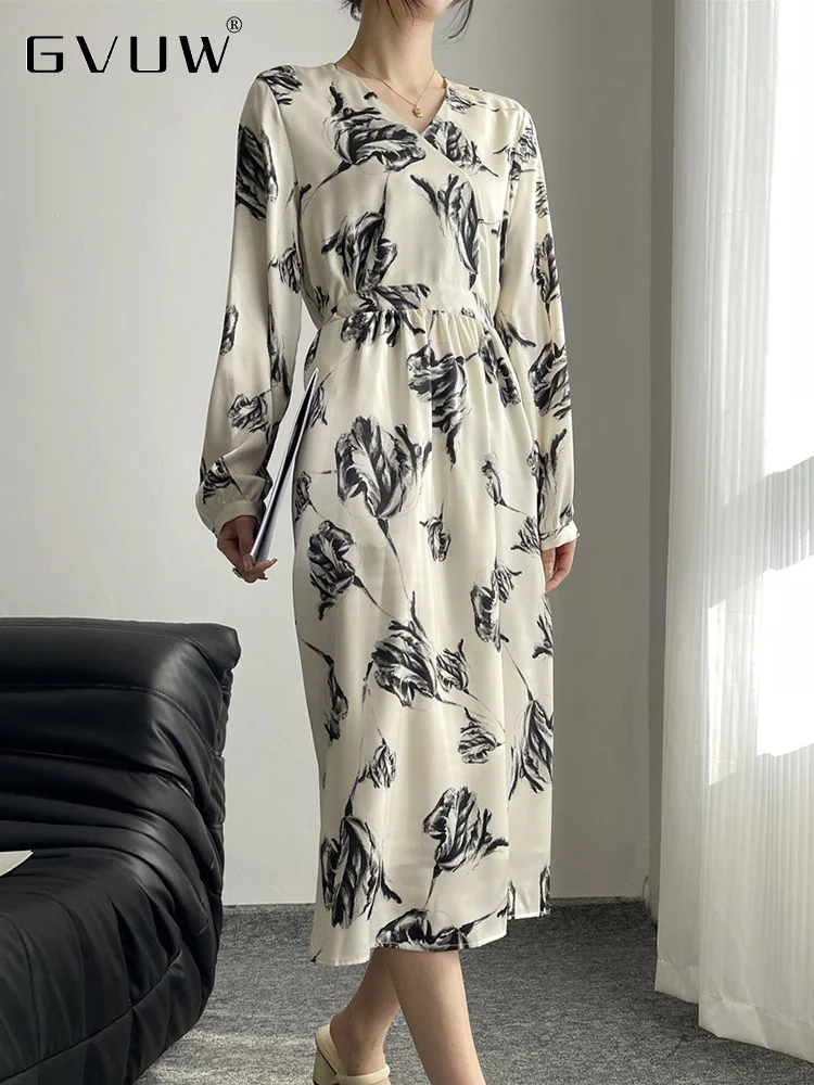 GVUW 2023 Long Sleeve V-Neck High End Dress Women's Autumn New Luxury Rose Print Temperament French Dress Female Elegant 17G1859
GVUW 2023 Long Sleeve V-Neck High End Dress Women's Autumn New Luxury Rose Print Temperament French Dress Female Elegant 17G1859