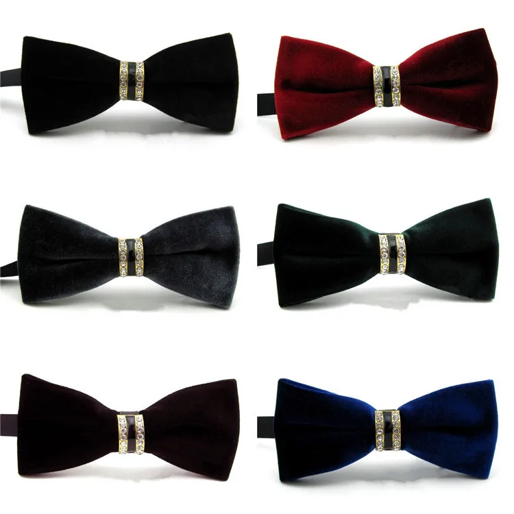 Fashion man wedding new best man Korean version of canary corduroy bow suede with diamond narrow version of bow tie
Fashion man wedding new best man Korean version of canary corduroy bow suede with diamond narrow version of bow tie