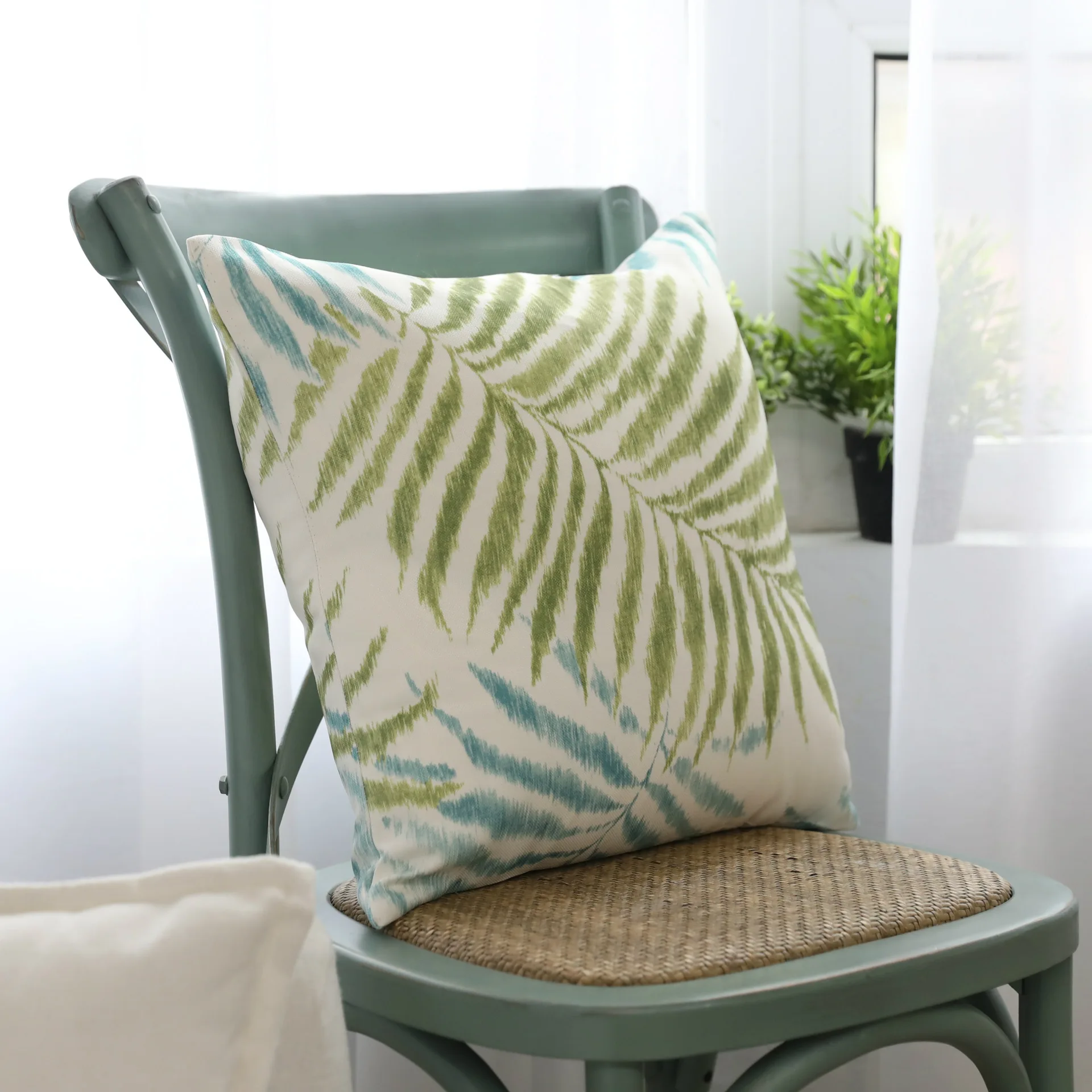 Подушки, современная простая подушка из хлопчатобумажной конопли с зелеными растениями и листьями пальмы, с ручной росписью, стеганное оде...
Подушки, современная простая подушка из хлопчатобумажной конопли с зелеными растениями и листьями пальмы, с ручной росписью, стеганное оде...