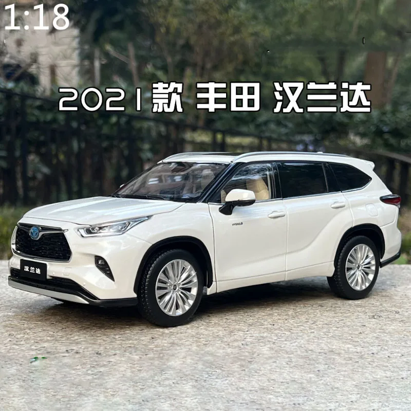 Original Diecast Alloy 1:18 2021 Highlander Fourth Generation SUV Car Model White Adult Collection Gift Display Souvenir
Original Diecast Alloy 1:18 2021 Highlander Fourth Generation SUV Car Model White Adult Collection Gift Display Souvenir