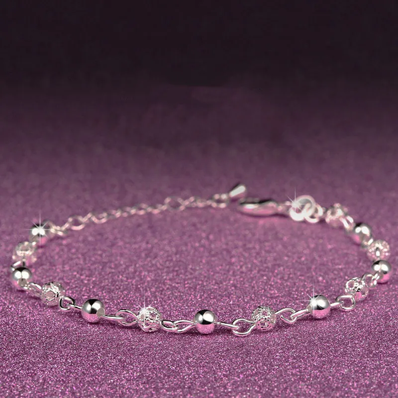 Women's Silver Plated Bracelets Simple Charming Crystal Ball Beads Hollow Out Chain Party Jewelry Couples Friends Gifts with Box
Women's Silver Plated Bracelets Simple Charming Crystal Ball Beads Hollow Out Chain Party Jewelry Couples Friends Gifts with Box