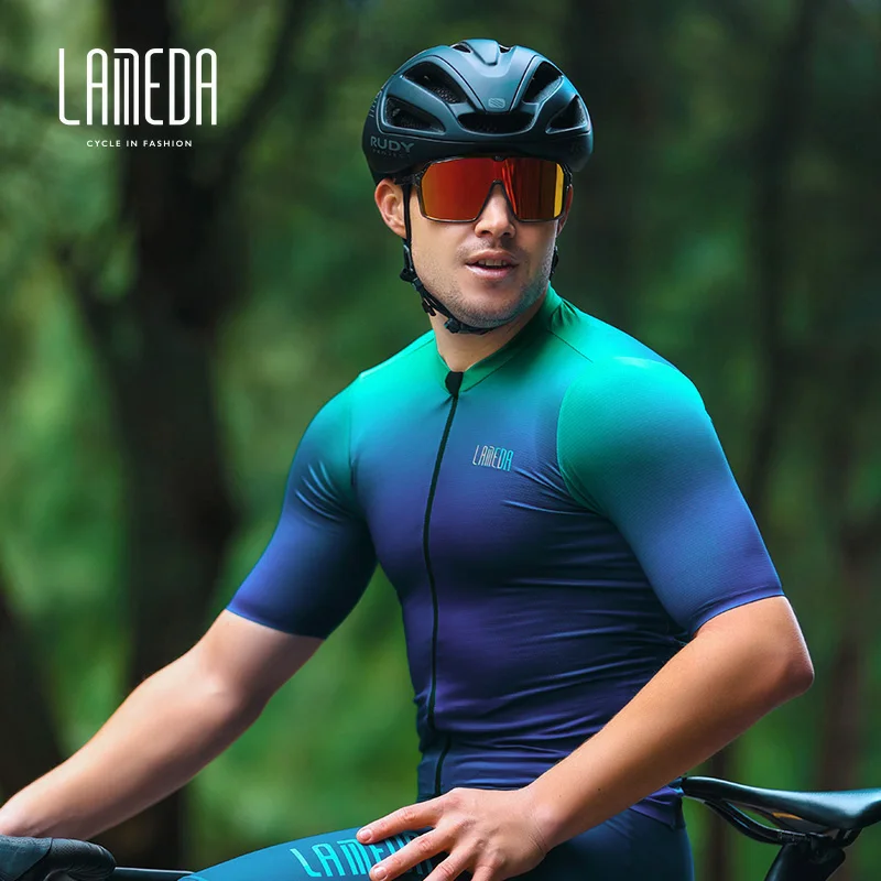 LAMEDA new professional road bike riding clothes short sleeve men's summer mountain bike clothes top equipment
LAMEDA new professional road bike riding clothes short sleeve men's summer mountain bike clothes top equipment