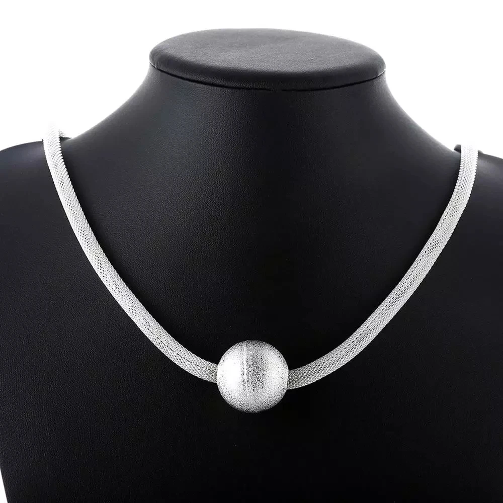 Hot 925 Sterling Silver Necklaces For Women Jewelry romantic Net Chain Frosted large beads Pendant gifts Wedding party
Hot 925 Sterling Silver Necklaces For Women Jewelry romantic Net Chain Frosted large beads Pendant gifts Wedding party
