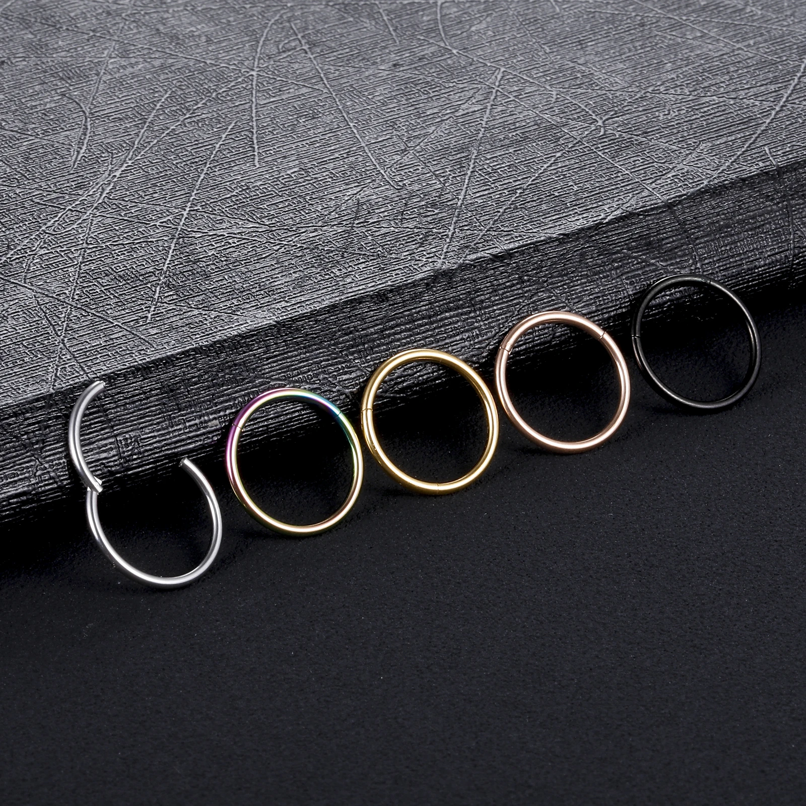 1PC 316L Steel Hinged Segment Nose Ring 12/14/16//18/20G Nipple Clicker Ear Cartilage Tragus Helix Lip Piercing Unisex Jewelry
1PC 316L Steel Hinged Segment Nose Ring 12/14/16//18/20G Nipple Clicker Ear Cartilage Tragus Helix Lip Piercing Unisex Jewelry