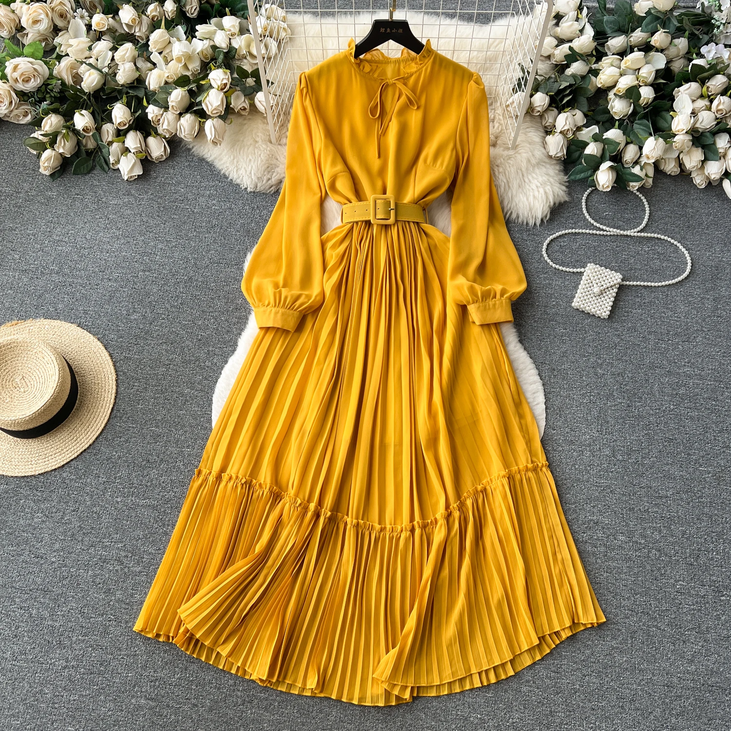 French Sweet Round Neck A-line Maxi Dress for Women New Fashion Thin Long Sleeve Solid Color Pleated Chiffon Vestidos L434
French Sweet Round Neck A-line Maxi Dress for Women New Fashion Thin Long Sleeve Solid Color Pleated Chiffon Vestidos L434