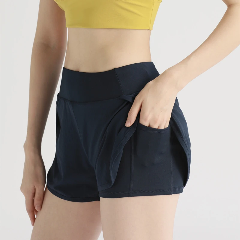 Women's Summer Yoga Shorts Outwork Gym Clothing Fitness Cycling Clothes Woman Fake 2 pieces Sportswear Interior Lining Pocket
Women's Summer Yoga Shorts Outwork Gym Clothing Fitness Cycling Clothes Woman Fake 2 pieces Sportswear Interior Lining Pocket