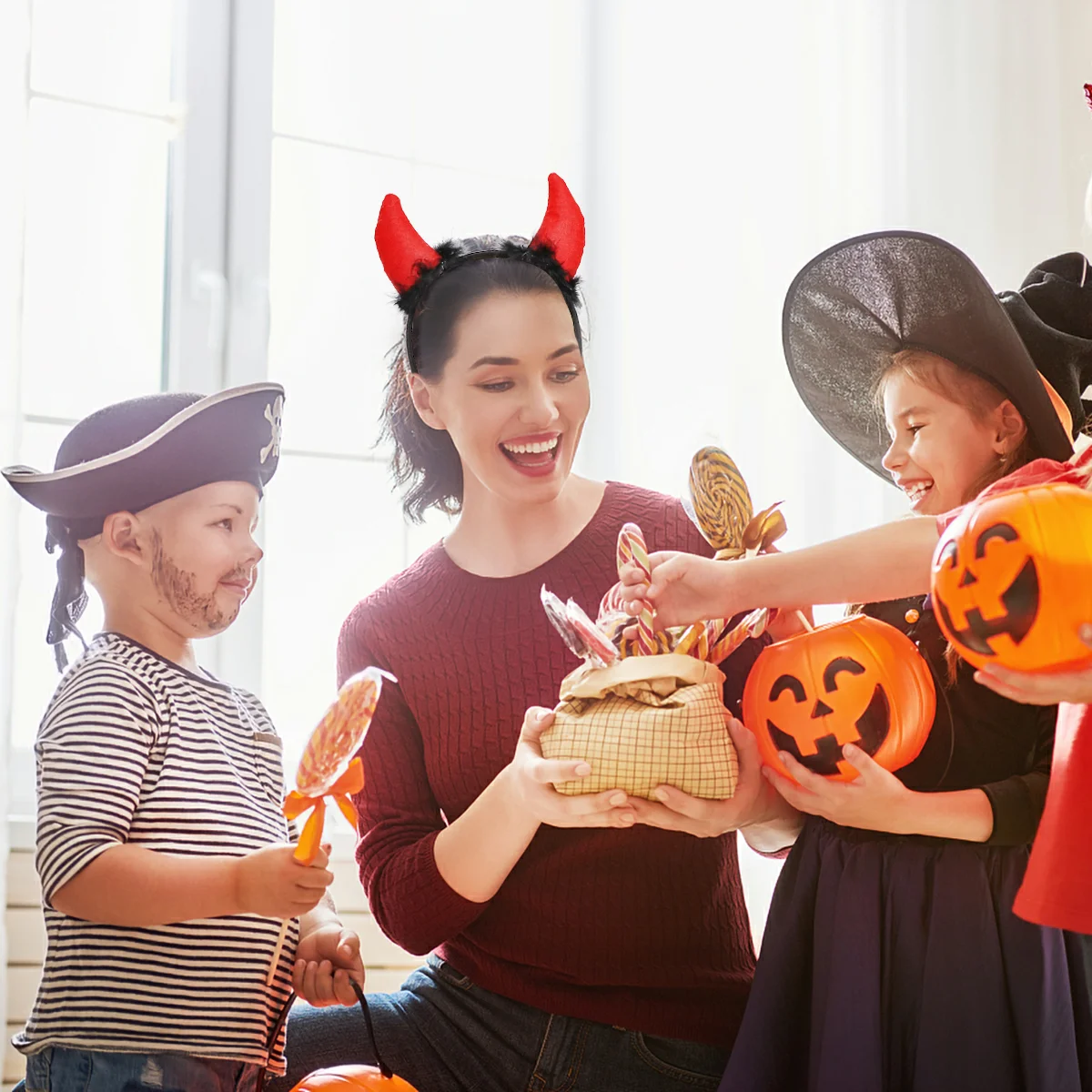 Devil Costume Hornheadband Blackcosplay Hoophair Womencostumes Child Headwear Triangle Accessories Ghost Wing Red Boy Kids Girls
Devil Costume Hornheadband Blackcosplay Hoophair Womencostumes Child Headwear Triangle Accessories Ghost Wing Red Boy Kids Girls
