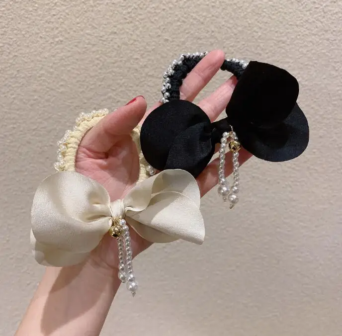 Pearl head rope Korean temperament hair ring Korean high-end bow hair rope WOMEN hair band
Pearl head rope Korean temperament hair ring Korean high-end bow hair rope WOMEN hair band
