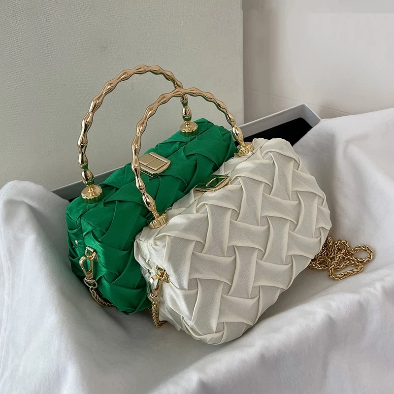 Women Metal Crossbody Messenger Bag Handle Small Braided Fabric Shoulder Sling Bags 2022 Summer Designer Brand Fashion Cute Hand
Women Metal Crossbody Messenger Bag Handle Small Braided Fabric Shoulder Sling Bags 2022 Summer Designer Brand Fashion Cute Hand