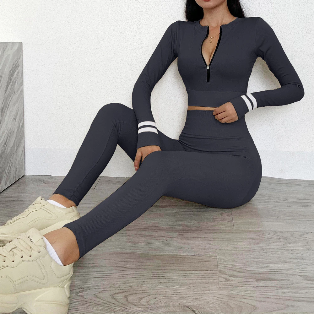 Women Yoga Sets Seamless Sets Sports Long Sleeve Suit with Zipper Coat and High Waisted Sports Pants Khaki Sets Active Wear
Women Yoga Sets Seamless Sets Sports Long Sleeve Suit with Zipper Coat and High Waisted Sports Pants Khaki Sets Active Wear