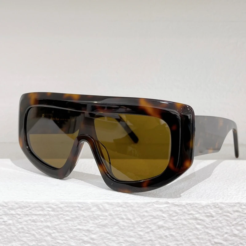 1016F Premium Acetate High Street Handmade Sunglasses Men Classical Luxury Designer UV400 Solar Eyeglasses High Quality Eyewear
1016F Premium Acetate High Street Handmade Sunglasses Men Classical Luxury Designer UV400 Solar Eyeglasses High Quality Eyewear