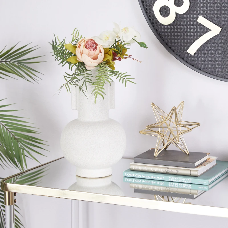 Handmade White Ceramic Vase Propogation station Table decoration items Vase Garden pots & planters Vases for flowers Aesthetic v
Handmade White Ceramic Vase Propogation station Table decoration items Vase Garden pots & planters Vases for flowers Aesthetic v