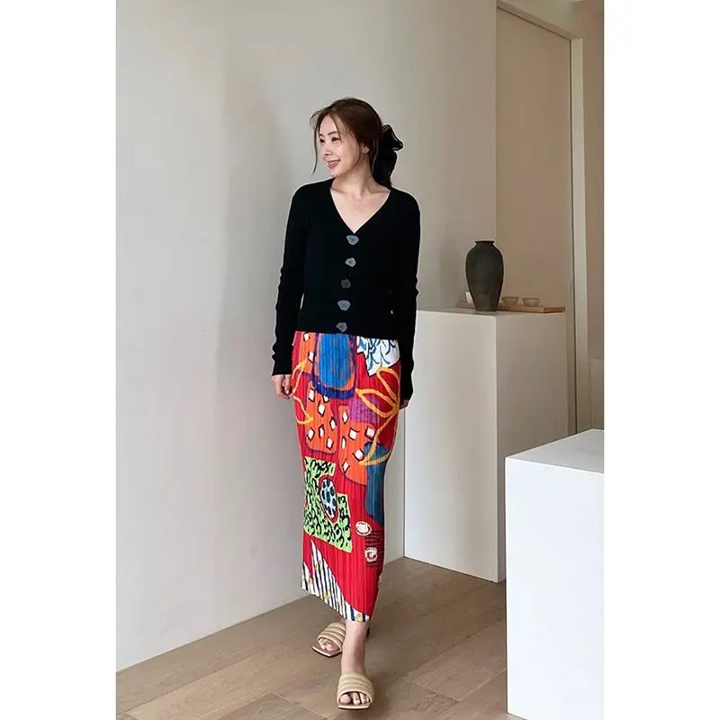 Fold skirt female 2022 new summer wild high -waisted printed skirt casual women's long thin pleated skirt female clothing tops
Fold skirt female 2022 new summer wild high -waisted printed skirt casual women's long thin pleated skirt female clothing tops