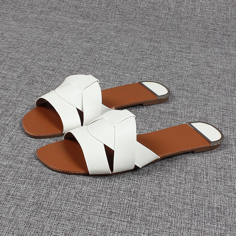 Slippers Women Summer Flat Shoes Female Slides Rubber Flip Flops Big Size Soft Hawaiian Basic Rome PU Bonded Leather Scandals
Slippers Women Summer Flat Shoes Female Slides Rubber Flip Flops Big Size Soft Hawaiian Basic Rome PU Bonded Leather Scandals
