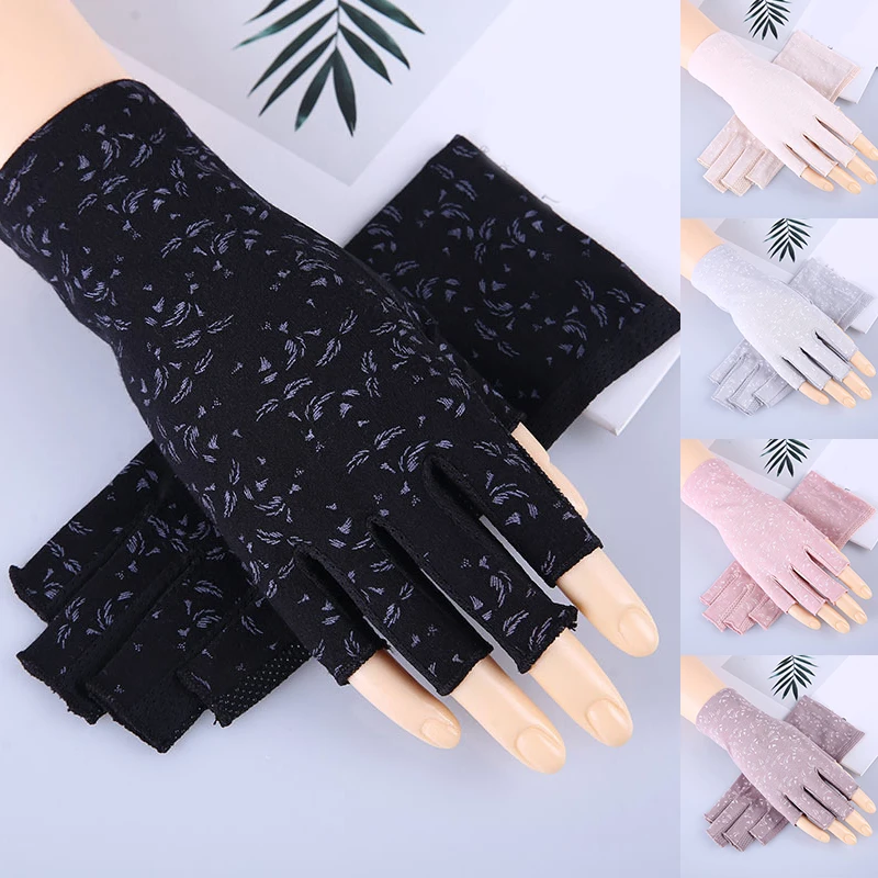 Women Half Fingers Gloves Thin Cotton Short Mittens Stretch Thin Semi-Finger Gloves Cycling Non Slip Driving Gloves Printed
Women Half Fingers Gloves Thin Cotton Short Mittens Stretch Thin Semi-Finger Gloves Cycling Non Slip Driving Gloves Printed