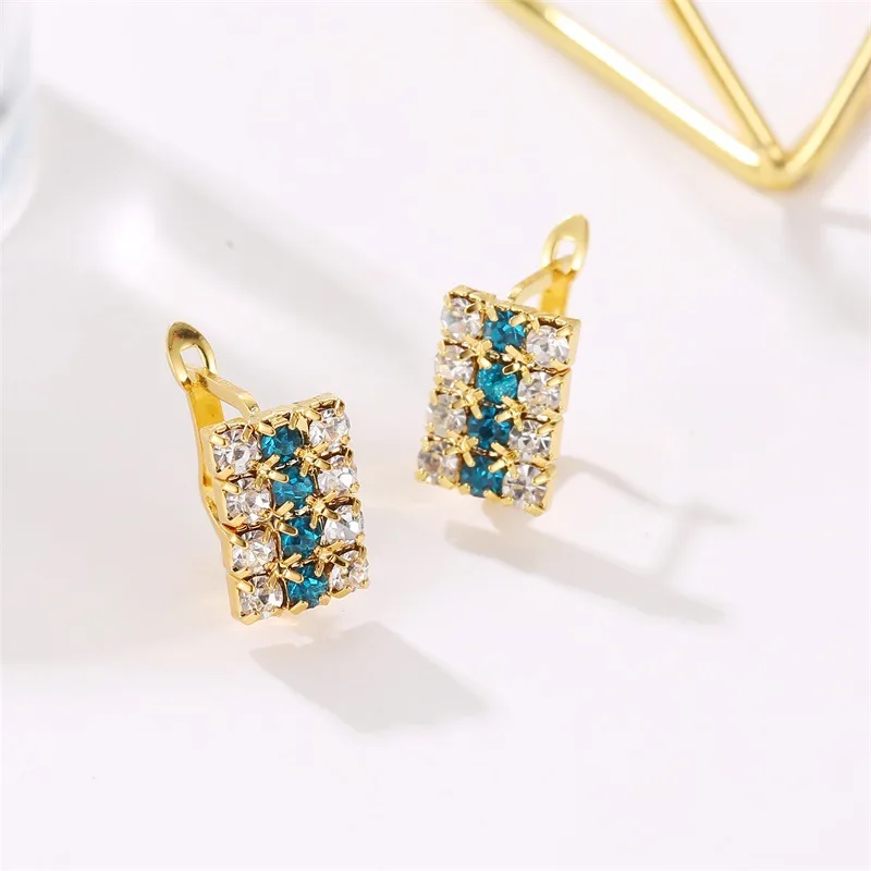 Trend Creative Vintage Crystal Rectangular Earrings Long Fashion Temperament Simple Diamond Earrings For Women Jewelry
Trend Creative Vintage Crystal Rectangular Earrings Long Fashion Temperament Simple Diamond Earrings For Women Jewelry