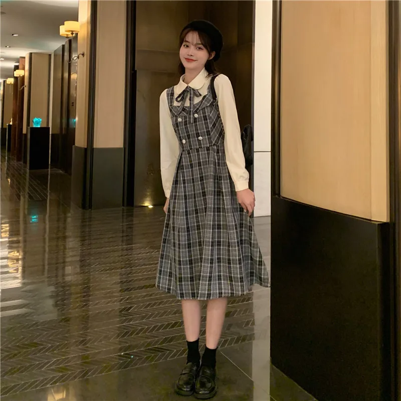 Женское клетчатое платье в богемном стиле Вечерние ное летнее платье с высокой талией и коротким рукавом, винтажная Женская одежда в францу...
Женское клетчатое платье в богемном стиле Вечерние ное летнее платье с высокой талией и коротким рукавом, винтажная Женская одежда в францу...