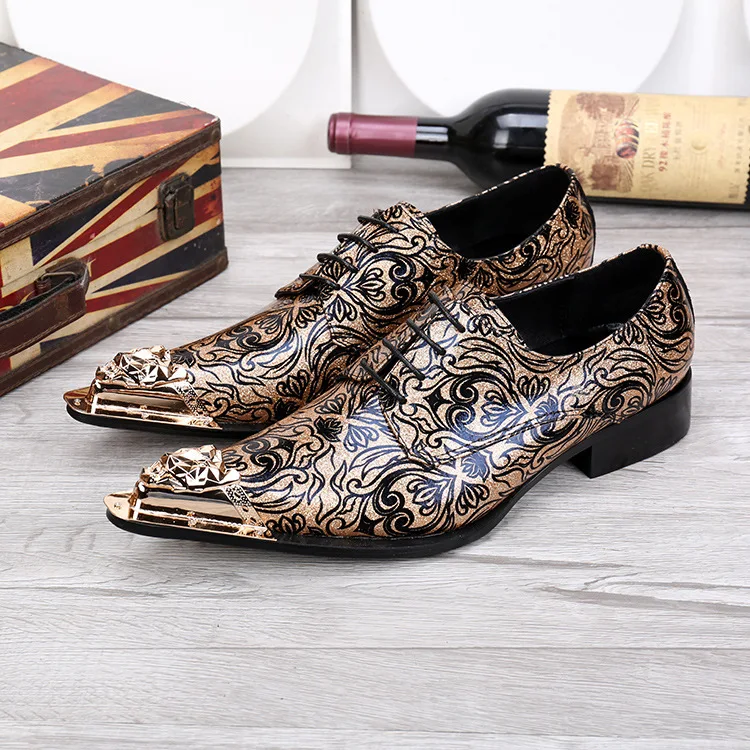 New Summer Fashion Men's Shoes Casual Personality Metal Pointed Classic Leather Chinese Style Men's Shoes
New Summer Fashion Men's Shoes Casual Personality Metal Pointed Classic Leather Chinese Style Men's Shoes