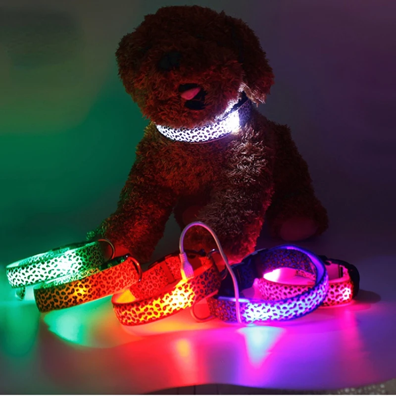 USB Charging Bright Dog Collar, Multiple Flash Modes, Anti-loss Pets At Night, Walking Safety Warning,Waterproof,Dog Accessories
USB Charging Bright Dog Collar, Multiple Flash Modes, Anti-loss Pets At Night, Walking Safety Warning,Waterproof,Dog Accessories
