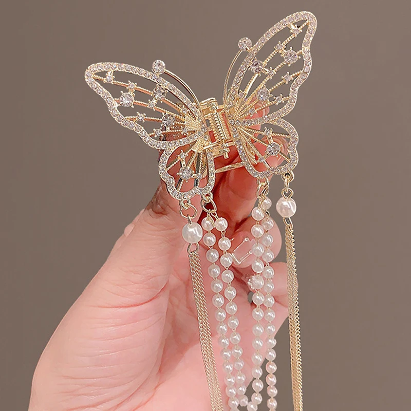 Pearl Tassel Butterfly Hair Claw Vintage Long Pendant Hair Clips Crab Barrette Headband Hairpin Elegant Hair Accessories
Pearl Tassel Butterfly Hair Claw Vintage Long Pendant Hair Clips Crab Barrette Headband Hairpin Elegant Hair Accessories