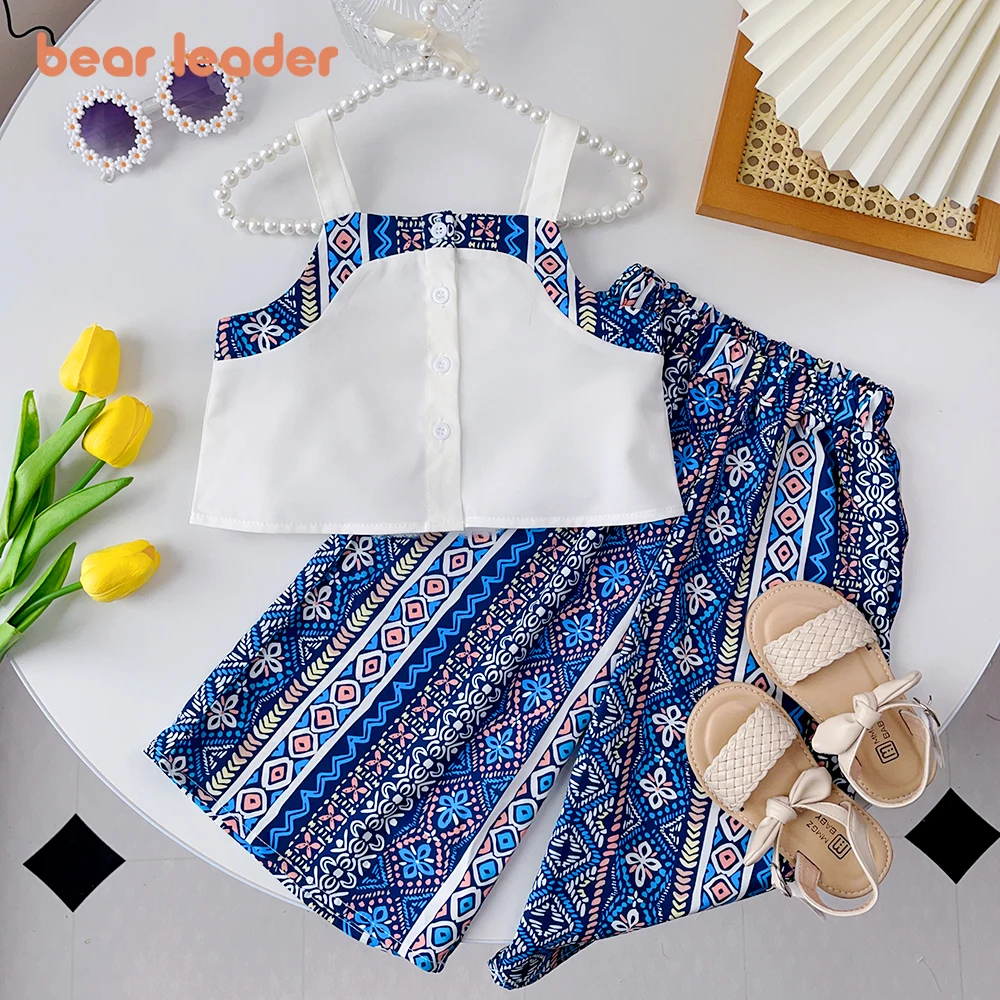Menoea Girls' Set 2023 Summer New Girls' Geometric Print Camisole Top+Pants Two Piece Girls' Children's Fashion Clothing
Menoea Girls' Set 2023 Summer New Girls' Geometric Print Camisole Top+Pants Two Piece Girls' Children's Fashion Clothing