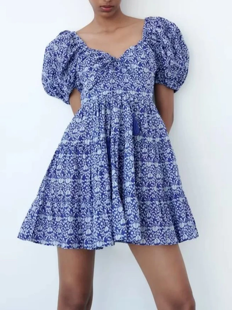 Summer Women's Print Vintage Square Collar Bubble Sleeve Waist Slimming A Line Version Pleated Loose Mini Dress Sweet Wind
Summer Women's Print Vintage Square Collar Bubble Sleeve Waist Slimming A Line Version Pleated Loose Mini Dress Sweet Wind