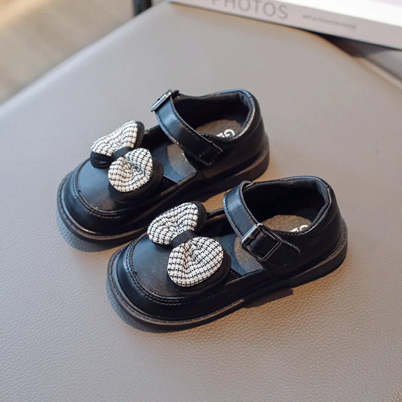 New Children Mary Janes Fashion Girls Bowknot Shallow Performance Leather Shoes Autumn Kids Cute Black Flats Shoes Hook & Loop
New Children Mary Janes Fashion Girls Bowknot Shallow Performance Leather Shoes Autumn Kids Cute Black Flats Shoes Hook & Loop