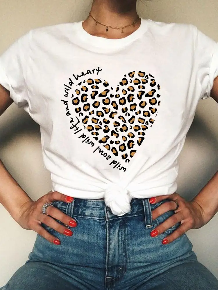 Graphic Tee Fashion Short Sleeve Clothes Women Clothing Leopard Love Heart Trend Cute Print Summer T Female Casual T-shirts
Graphic Tee Fashion Short Sleeve Clothes Women Clothing Leopard Love Heart Trend Cute Print Summer T Female Casual T-shirts