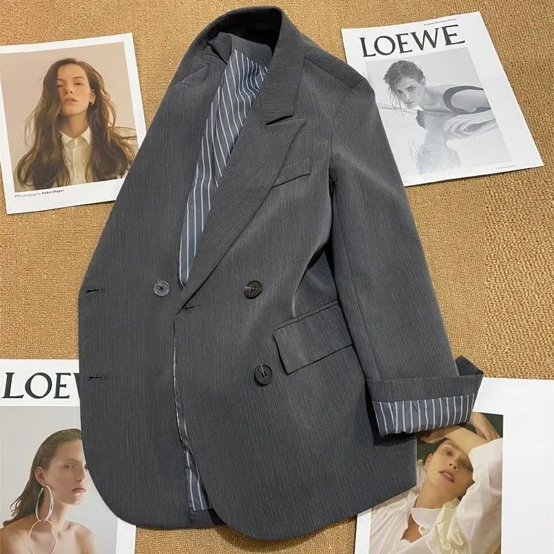 SuperAen Grey Suit Coat Women's Spring 2022 New Double Breasted Casual All Match Notched Office Lady Jacket
SuperAen Grey Suit Coat Women's Spring 2022 New Double Breasted Casual All Match Notched Office Lady Jacket