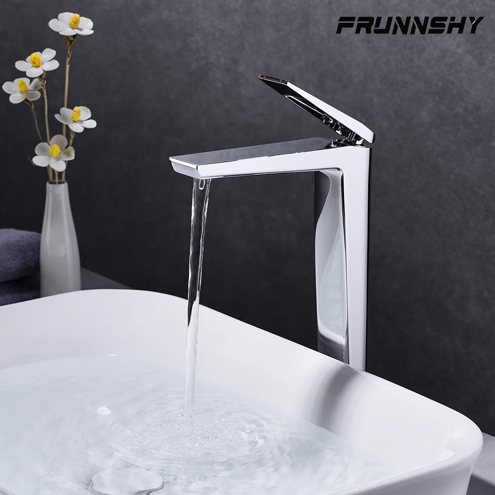 

Chrome Basin Faucet Solid Brass High Quality New Cooper Basin Mixer Hot And Cold Countertop Water Faucet Mixer Taps FR603