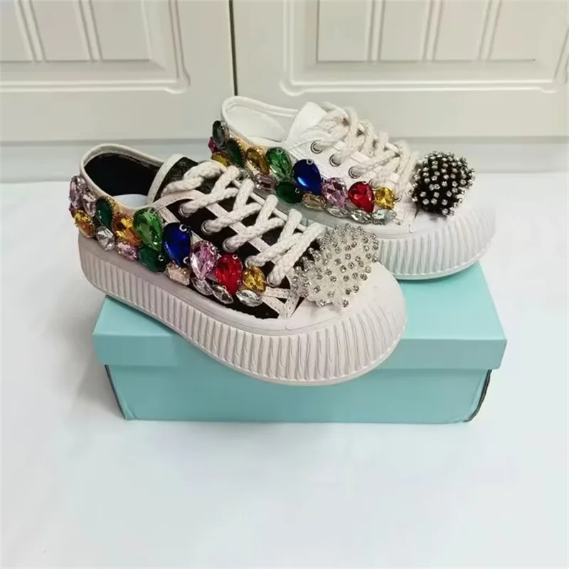 

Classic hand-made low-top canvas shoes dazzling rhinestone white pearl thick soled 100 big size women 35-40
