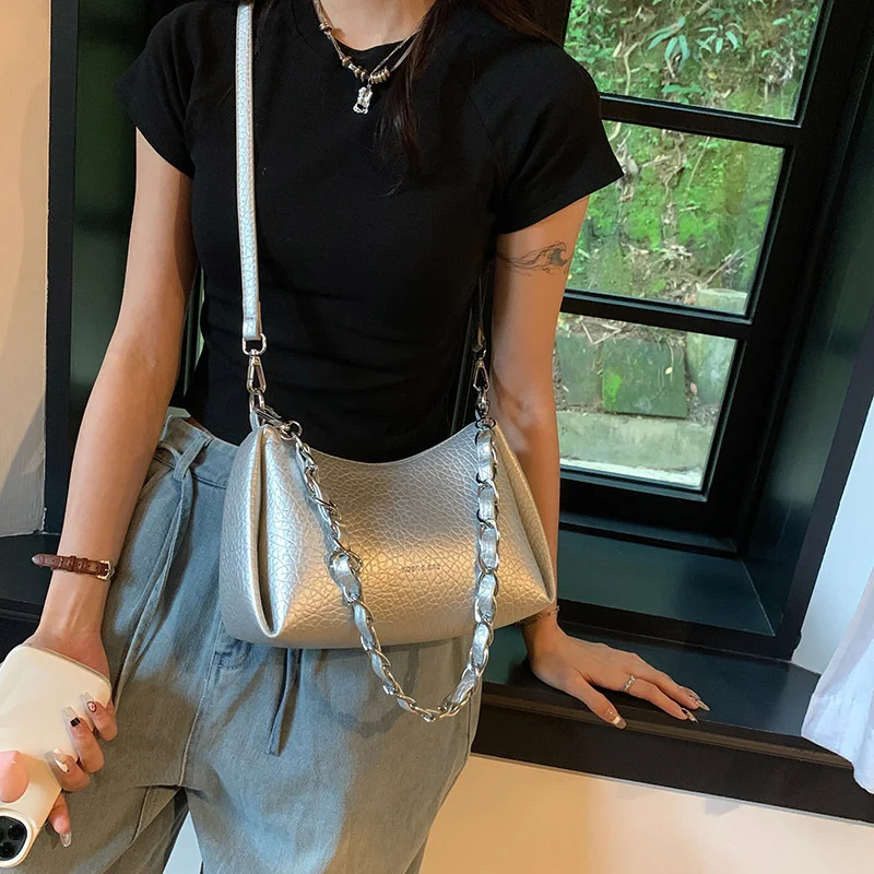 2023 Summer Chain Bag women's Senior Leather French Niche Single Shoulder Crossbody Bag Women's Handbag
2023 Summer Chain Bag women's Senior Leather French Niche Single Shoulder Crossbody Bag Women's Handbag