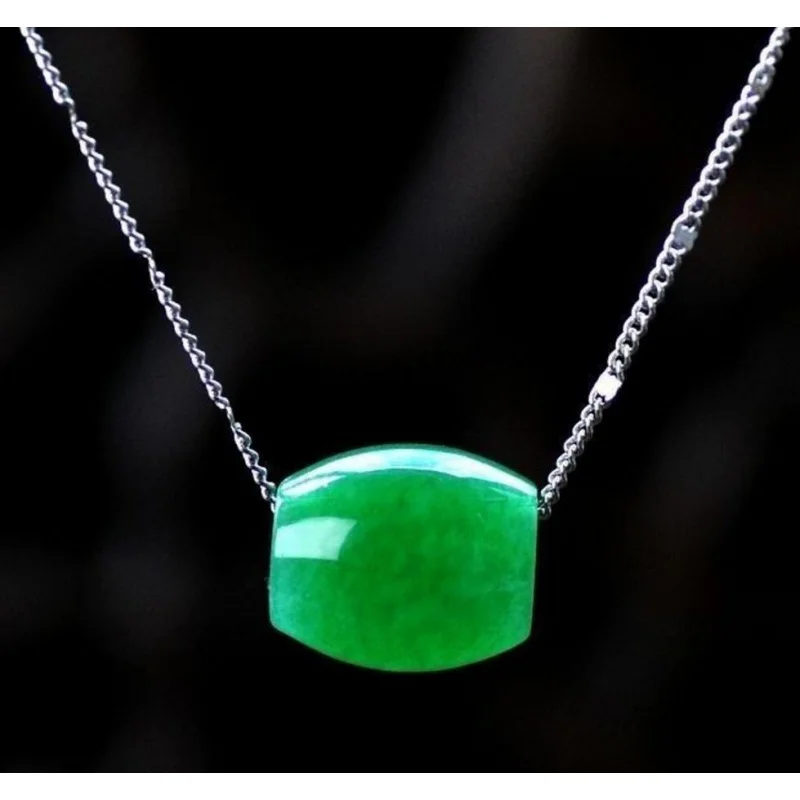 Подвеска Nelace из натурального китайского камня ручной работы
Подвеска Nelace из натурального китайского камня ручной работы