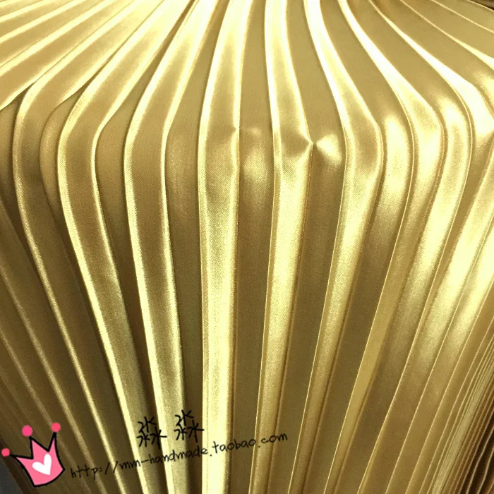 100x150cm 160g/m Clothing Solid Color Pleated Fabric Designer Organ Pleated Wrinkled Imitation Silk Fab Dress Fabric for Sewing
100x150cm 160g/m Clothing Solid Color Pleated Fabric Designer Organ Pleated Wrinkled Imitation Silk Fab Dress Fabric for Sewing