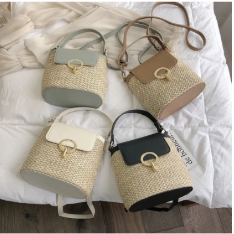 2023 New Summer Classic Woven Vegetable Basket Handbag Straw Bag Shoulder Bag Genuine Leather Woven Beach Straw Woven Handbag
2023 New Summer Classic Woven Vegetable Basket Handbag Straw Bag Shoulder Bag Genuine Leather Woven Beach Straw Woven Handbag