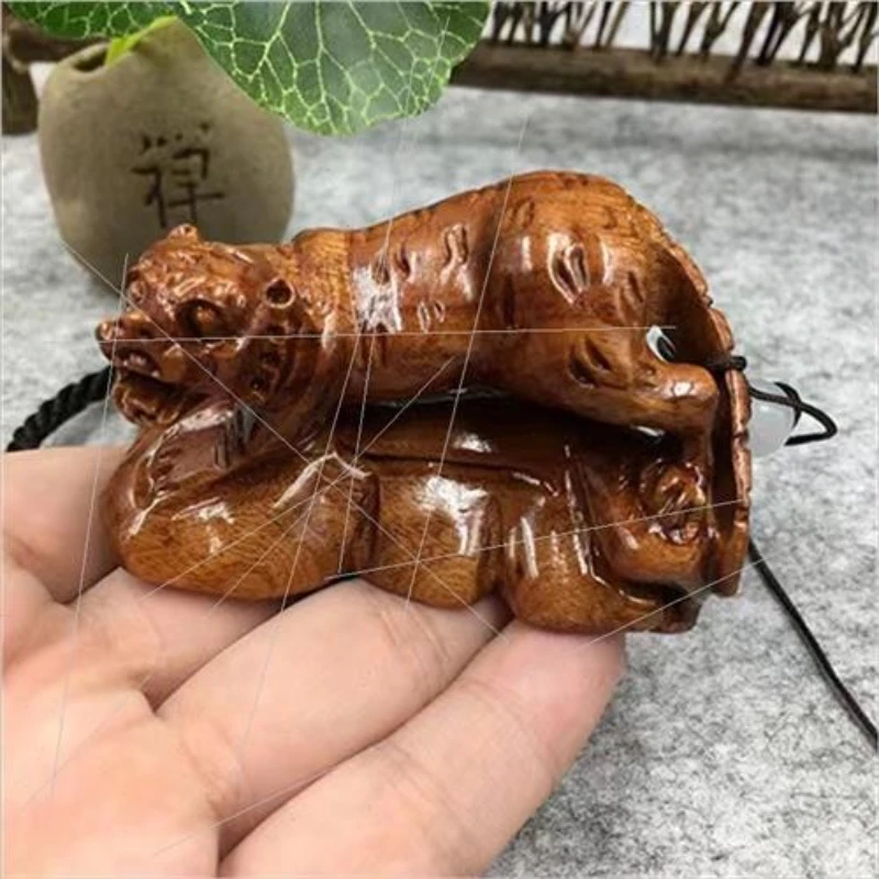 Hand piece yellow pear tweeve zodiac dog wood carving hand piece wood crafts Solid wood play car lanyardesstatues fordecoration
Hand piece yellow pear tweeve zodiac dog wood carving hand piece wood crafts Solid wood play car lanyardesstatues fordecoration